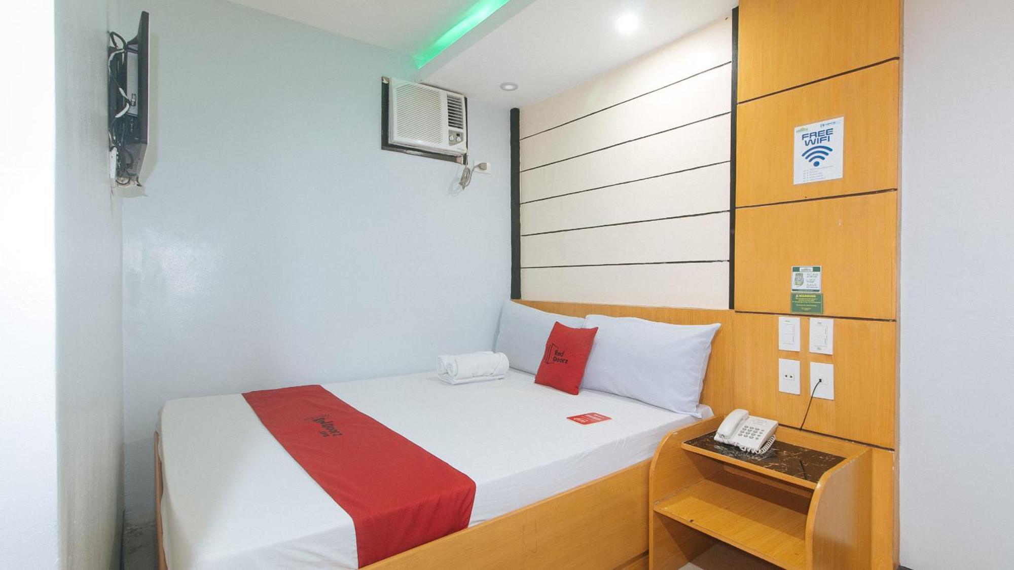 Reddoorz At Ranchotel Alabang Muntinlupa City Exteriér fotografie
