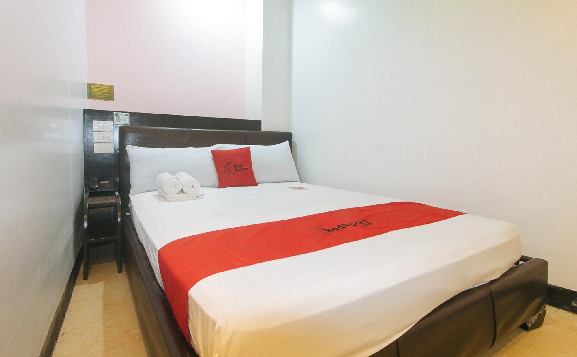 Reddoorz At Ranchotel Alabang Muntinlupa City Exteriér fotografie