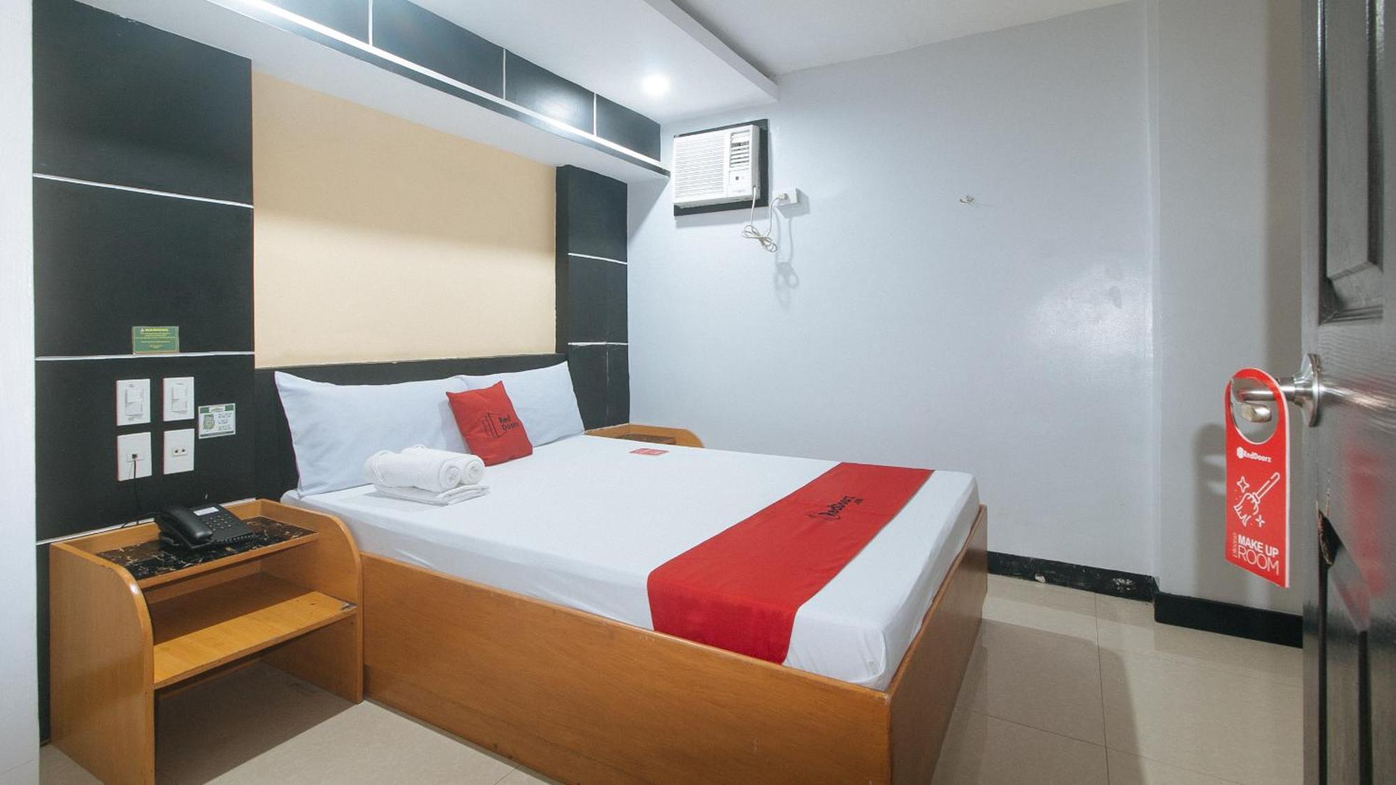 Reddoorz At Ranchotel Alabang Muntinlupa City Exteriér fotografie